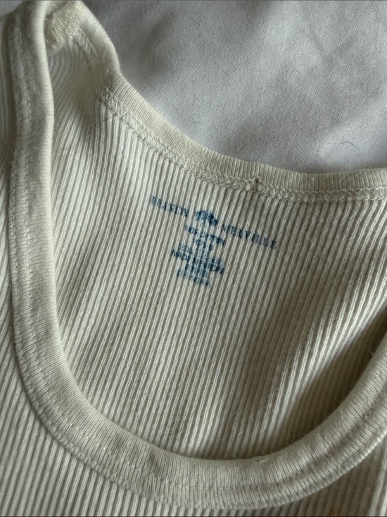 Brandy Melville Tops - Brandy Melville Cream Ribbed Tank Top